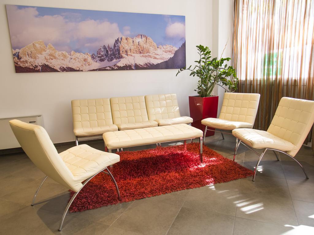 Hotel Regina Bolzano Exterior foto